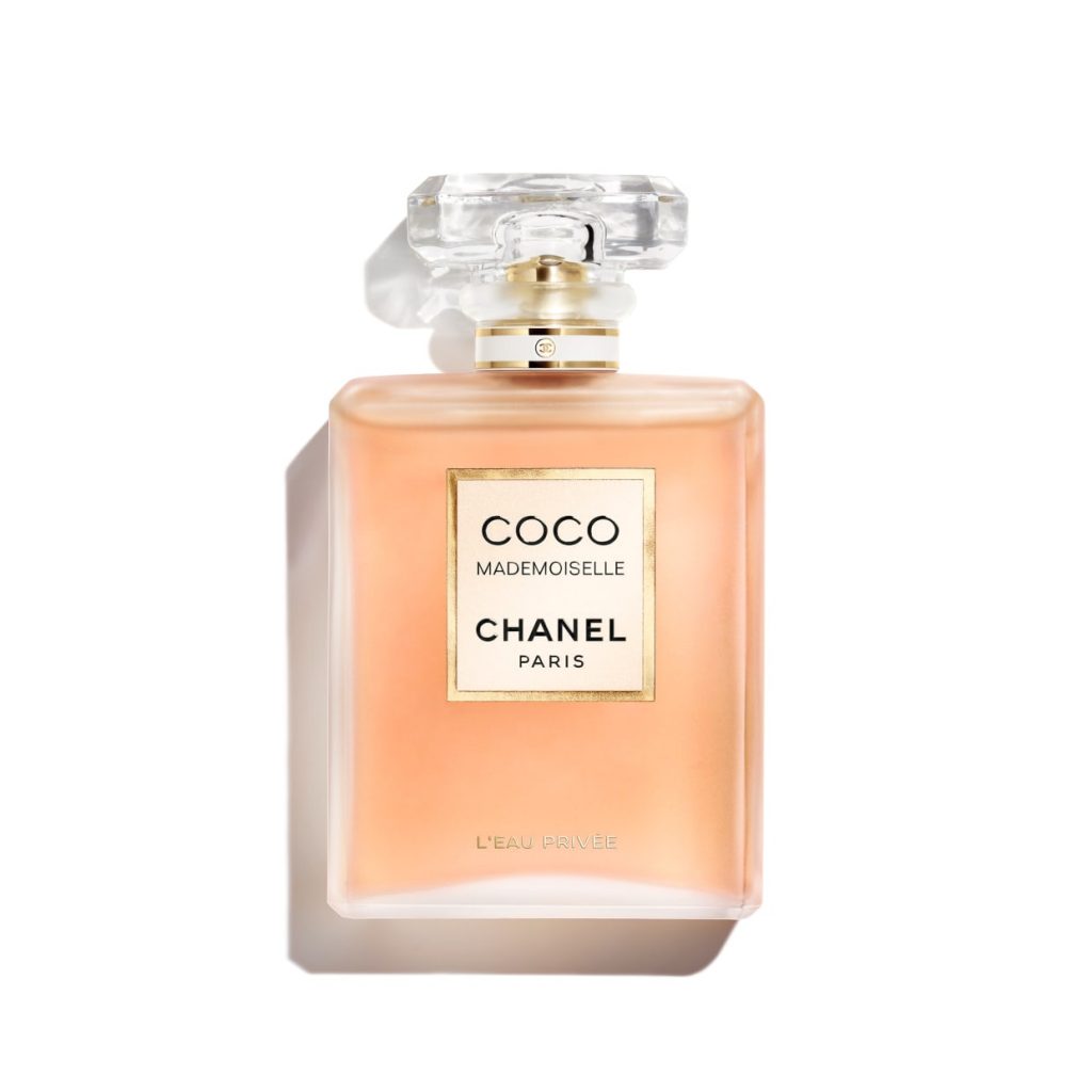 Ανατολικό λουλουδένιο άρωμα Coco Mademoiselle L'eau Privée της Chanel.